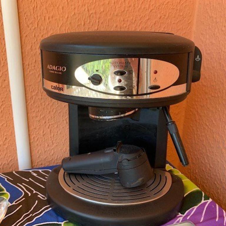 Charmant T2 climatisé à 30m de la mer, capacité 6 pers - FR-1-607-84 - Appartement (6 Adultes) - 12