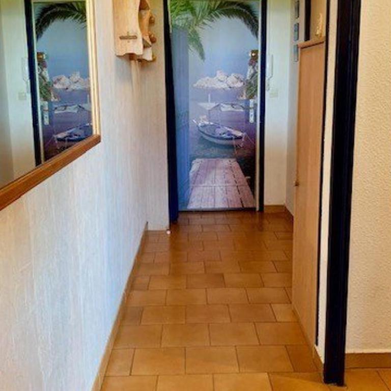 Charmant T2 climatisé avec piscine et parking à 20m de la mer, pour 5 pers - FR-1-607-100 - Appartement (5 Adultes) - 4