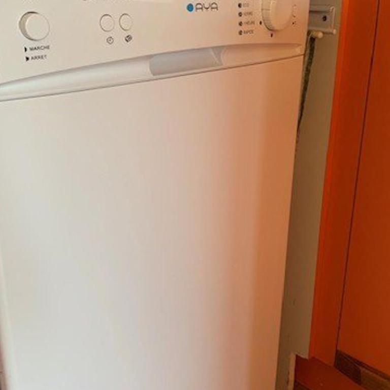 Charmant T2 climatisé avec piscine et parking à 20m de la mer, pour 5 pers - FR-1-607-100 - Appartement (5 Adultes) - 11