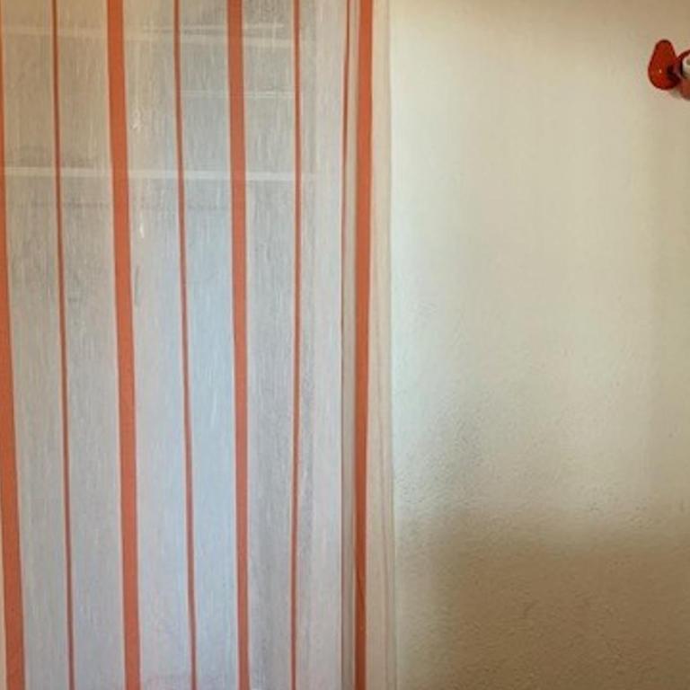 Joli T2 Rez-de-Jardin Avec Piscine et Parking - FR-1-607-110 - Maison de Vacances - 10