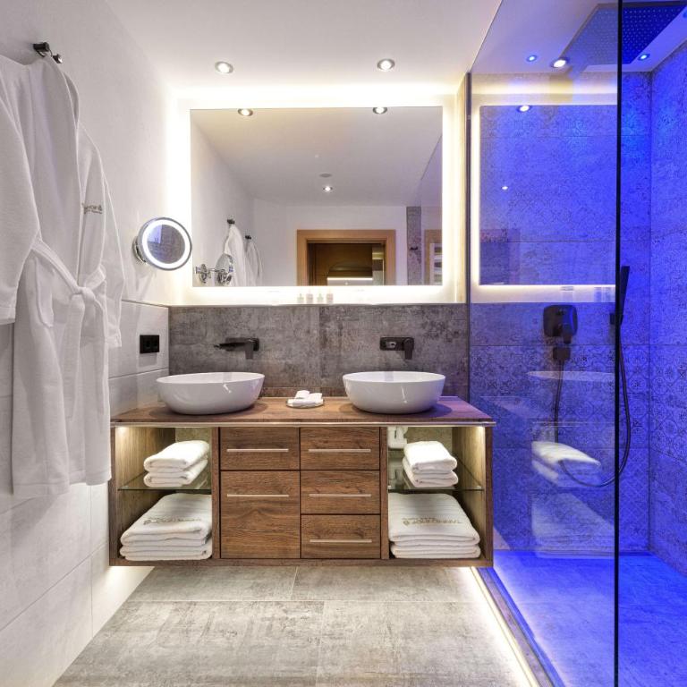 Alpines Lifestyle Hotel Tannenhof - Deluxe Junior Suite - 5