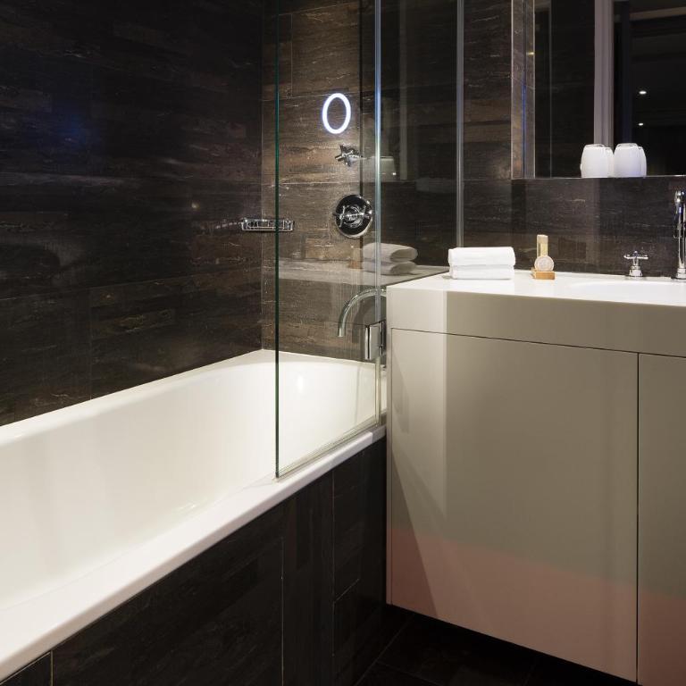 Hôtel Le Marianne - Chambre Deluxe - 5