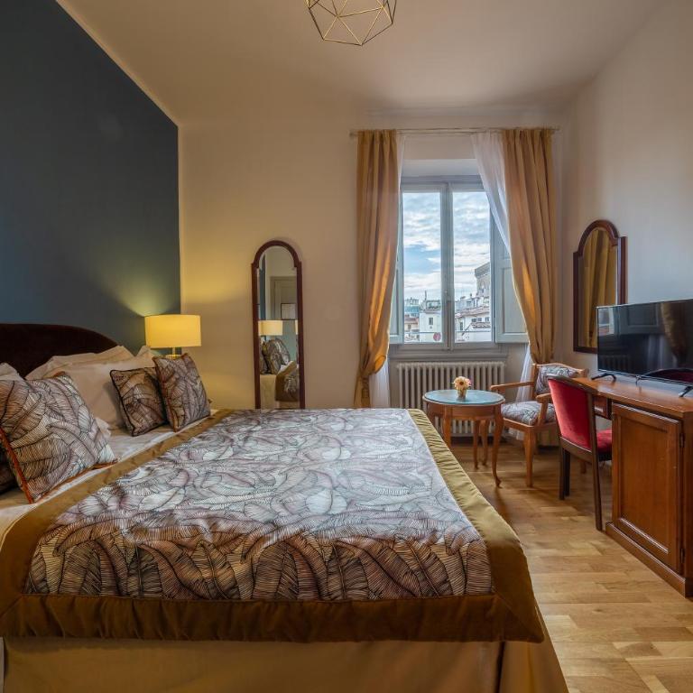Hotel Villani - Camera Deluxe Matrimoniale/Doppia con Letti Singoli con Vista Città - 1