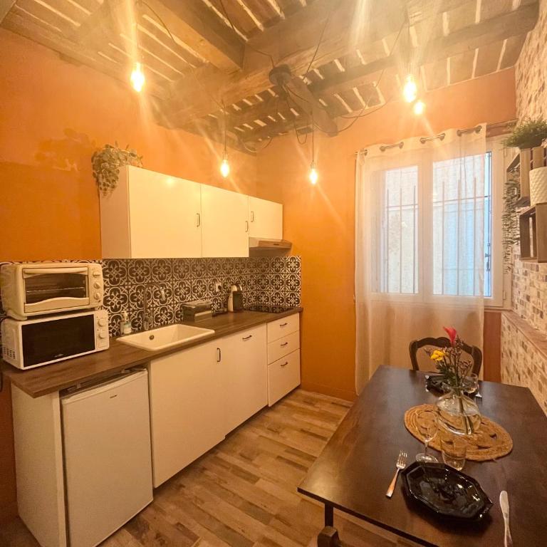 Studio chaleureux au Panier - Quartier historique Marseille - Studio - 4