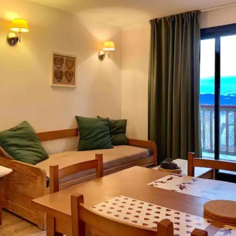 CHARMANT T3 AVEC VUE MONTAGNE et PARKING PRIVATIF - Appartement 2 Chambres - 15