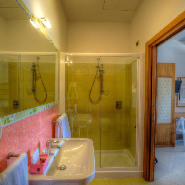 Hotel Zeus - Camera Matrimoniale - Dependance - 3
