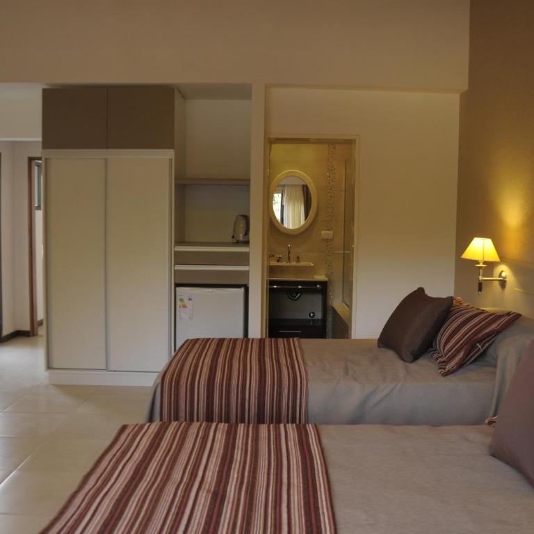 Lom Suites - Superior Triple Room - 5