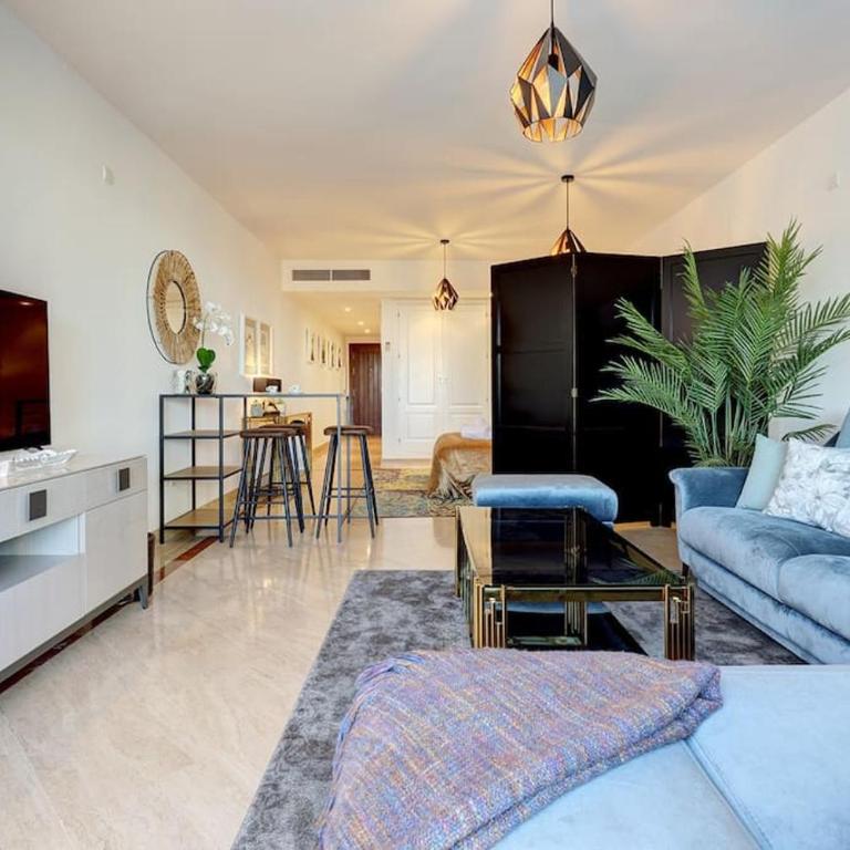 Luxurious 80m² studio apartment, stunning sea views - Rio Real Golf, Marbella - Apartamento Estudio con vistas al mar - 2