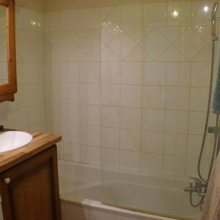 Appartement calme à Samoëns avec WIFI et parking - FR-1-629-110 - Apartment - 5