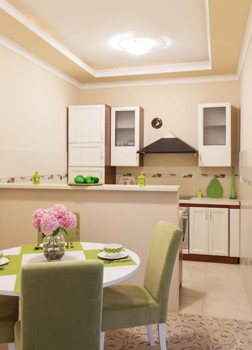 Summer retreat - Two-Bedroom House - 6