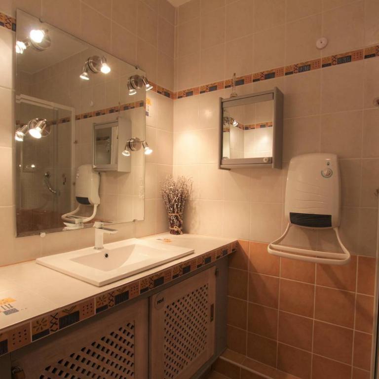 Appartement 2P Mezzanine 4 Pers à Briançon avec Balcon et Parking - FR-1-330C-121 - Appartement (4 Adultes) - 14