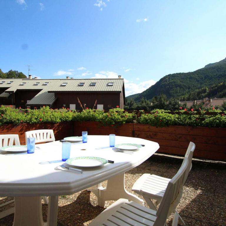 Studio familial à Serre-Chevalier, Chantemerle, avec terrasse et Wi-Fi en option, 4 pers - Appartement 1 Chambre - 6