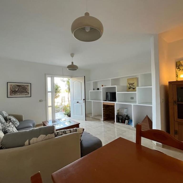 PLAYA CHICA apt with terrace 100 m from the sea - One-Bedroom Apartment - 19