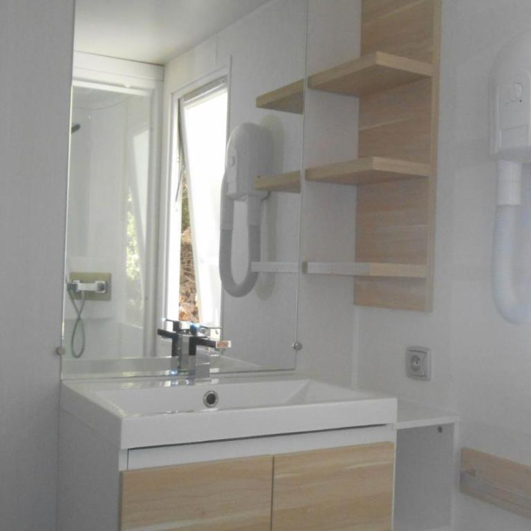 Camping La Pinatelle - Mobile Home - 3