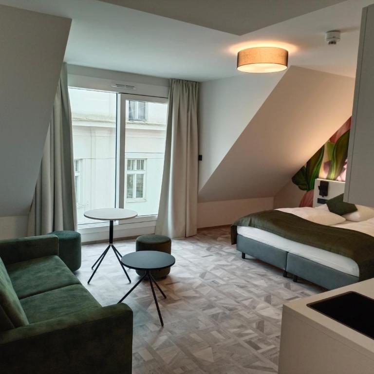 ART-INN Design Self-Check-in-Hotel - Studio mit Kingsize-Bett und Schlafsofa - 3