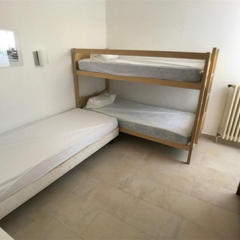 Charmante Villa T3 à Port Leucate, 5 couchages, proche plage, barbecue, garage - FR-1-81-98 - Villa - 8
