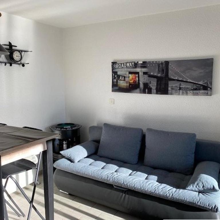 Studio Cabine à Le Barcarès, 4 couchages, terrasse, parking, piscine et activités sportives - FR-1-195-23 - Monolocale - 3