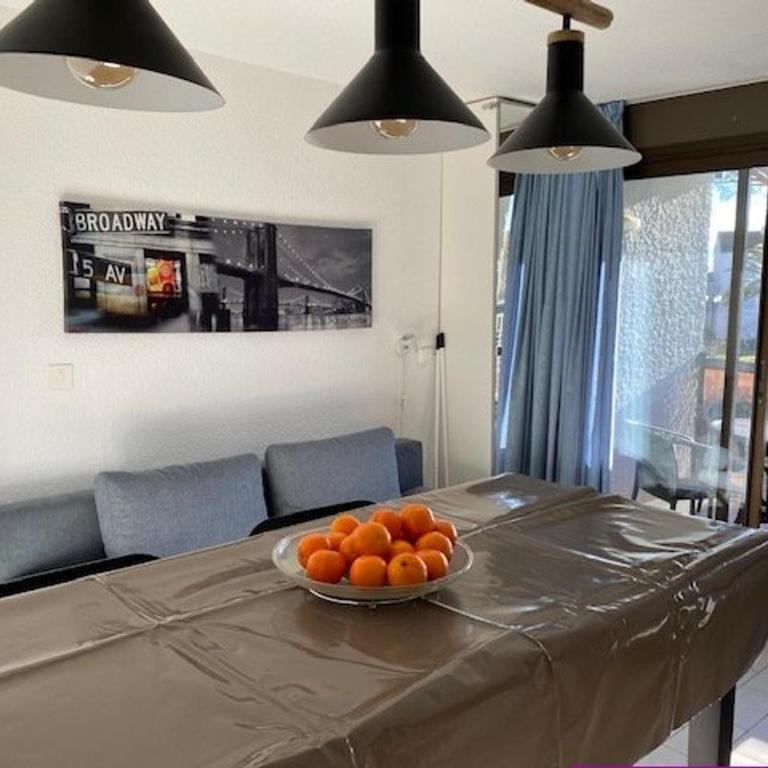 Studio Cabine à Le Barcarès, 4 couchages, terrasse, parking, piscine et activités sportives - FR-1-195-23 - Monolocale - 13