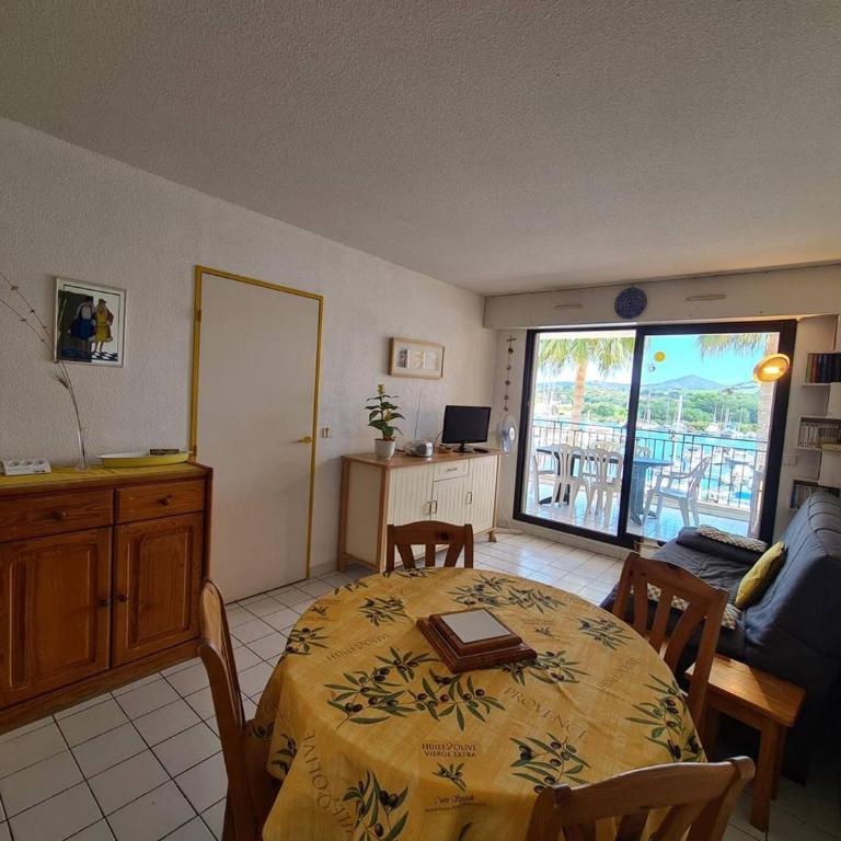 T2 Cabine, 4-6 pers, Parking, 150m plage - Argelès-sur-Mer - FR-1-388-16 - Appartement (6 Adultes) - 4