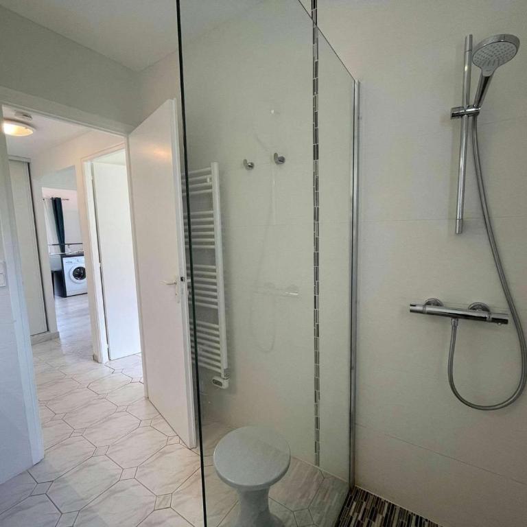 Appartement 4 pièces avec piscine - proche plage - Saint-Jean-de-Monts - FR-1-224C-214 - Appartement (9 Adultes) - 17