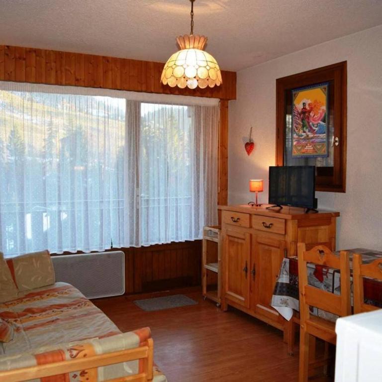 Studio ensoleillé 4 pers. avec balcon et parking, 200m des pistes, au cœur du Chinaillon - FR-1-241-107 - Estudio - 5