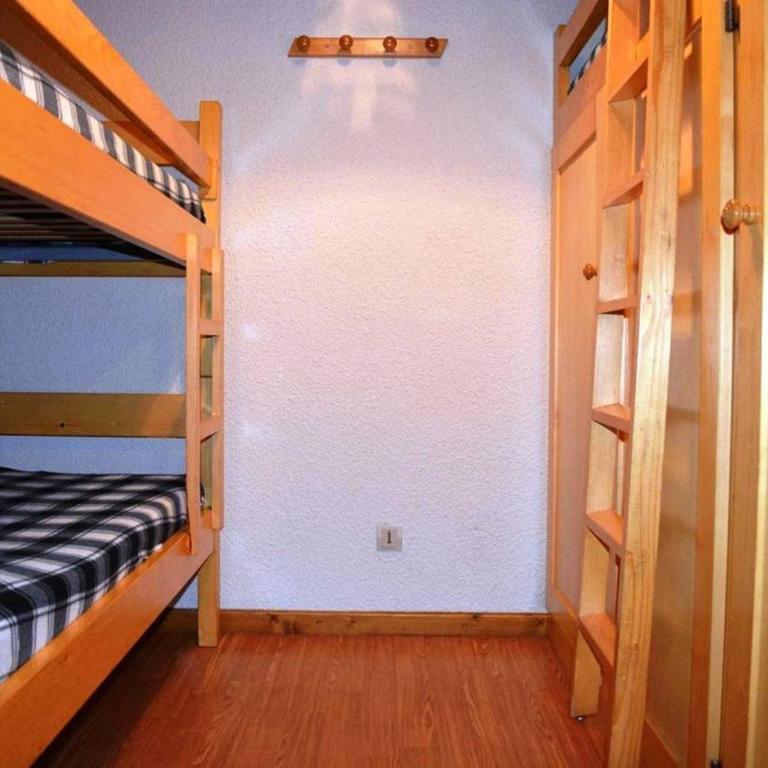 Studio ensoleillé 4 pers. avec balcon et parking, 200m des pistes, au cœur du Chinaillon - FR-1-241-107 - Estudio - 10