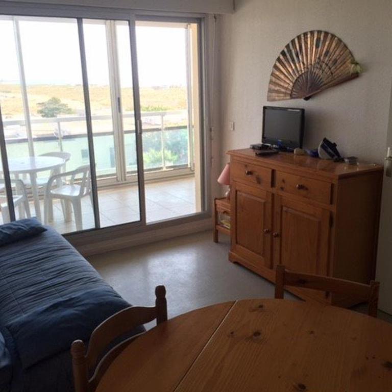 Appartement T2 pour 4 pers, plage à 20m, parking, lave-linge - FR-1-81-201 - Appartement (4 Adultes) - 2