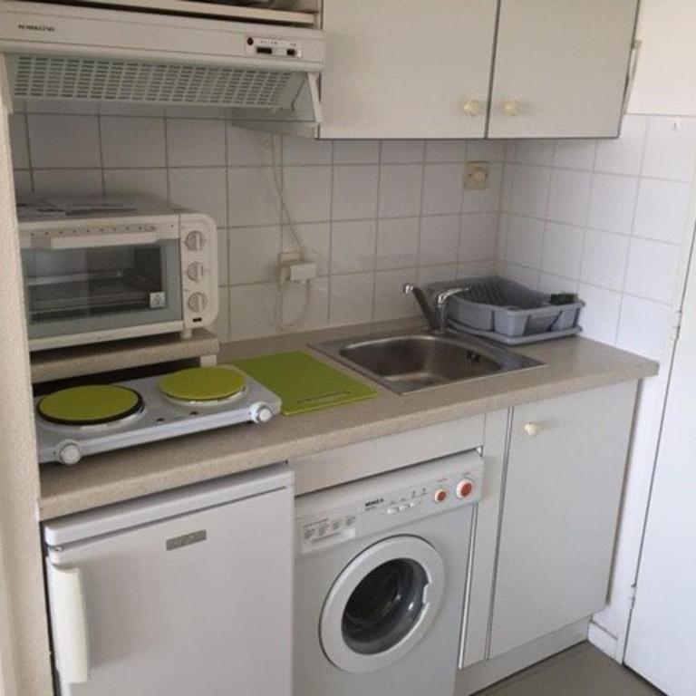 Appartement T2 pour 4 pers, plage à 20m, parking, lave-linge - FR-1-81-201 - Appartement (4 Adultes) - 6