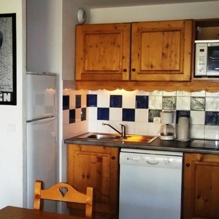 T3 lumineux 7 pers, 100m des pistes, parking couvert, casier à skis, proche commerces et loisirs. - FR-1-262-115 - Appartement (6 Adultes) - 8