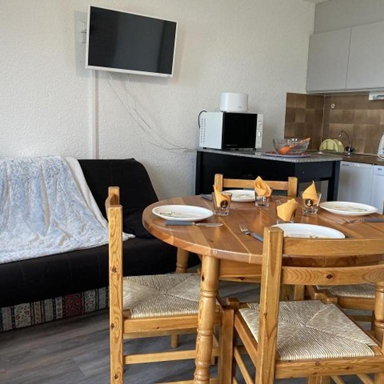 Maxi studio lumineux 6 pers, accès direct aux pistes, sud/ouest, proche commerces et sports - FR-1-262-138 - Appartement (6 Adultes) - 2