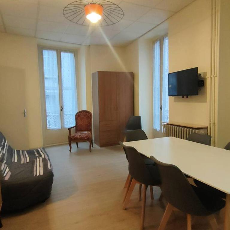 Appartement 2 pièces Centre Cauterets, 5 pers, balcon - FR-1-234-122 - Appartement (5 Adultes) - 3