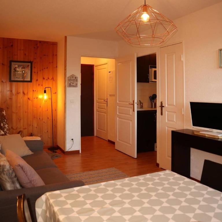 Appartement au pied des pistes avec piscine, sauna et hammam, 4 pers - FR-1-322-33 - Apartment (4 Erwachsene) - 4