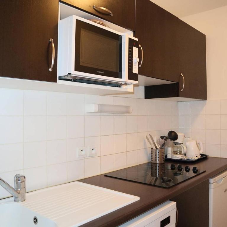 Bel appartement avec piscine, sauna et hammam, 1 chambre, parking, animaux admis, wifi - FR-1-322-46 - Apartment (4 Adults) - 3