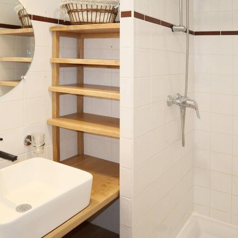 Chalet de Charme aux Orres - 10 Pers, Piscine, Sauna, Hammam, Cheminée, Skis aux Pieds - FR-1-322-65 - Chalet (10 Adultes) - 8