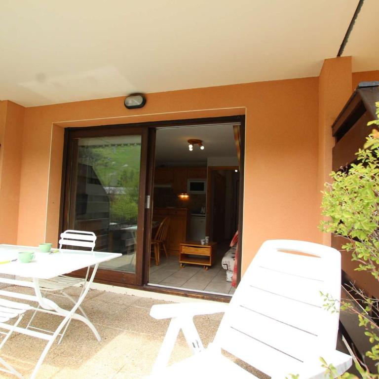 Studio lumineux avec terrasse sud. Serres-Chevalier, 4 personnes, équipements complets. - Appartement 1 Chambre - 16