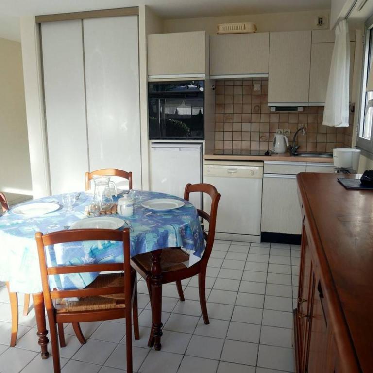 Appartement familial à Carnac, 3 pièces, 50m², Wifi, proche Grande Plage, parking, animal accepté - FR-1-477-142 - Appartement (4 Adultes) - 5