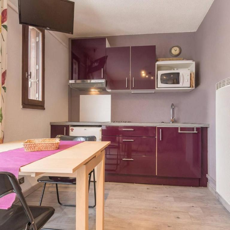 Studio cosy avec coin nuit, proche télécabine et centre, parking - FR-1-330C-21 - Appartement (3 Adultes) - 3