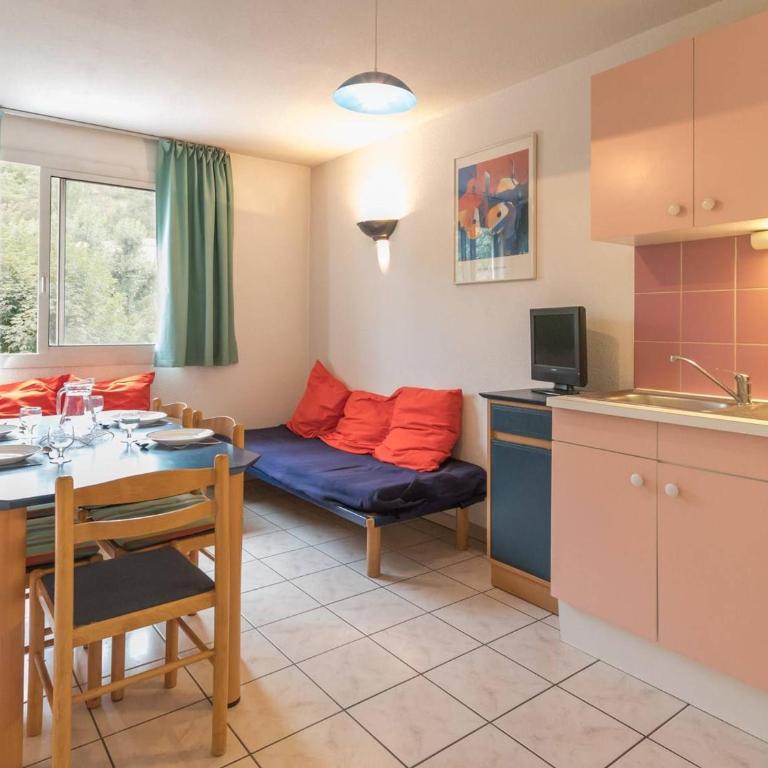 Charmant 2 pièces cabine avec balcon, proche télécabine et centre de Briançon - 4 pers. - FR-1-330C-24 - Apartment (6 Erwachsene) - 9