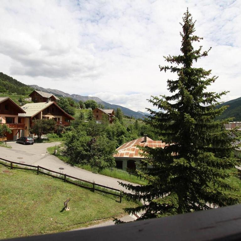 Appartement 3 pièces, 7 couchages, proche pistes avec parking - La Salle-les-Alpes - Appartement 2 Chambres - 11
