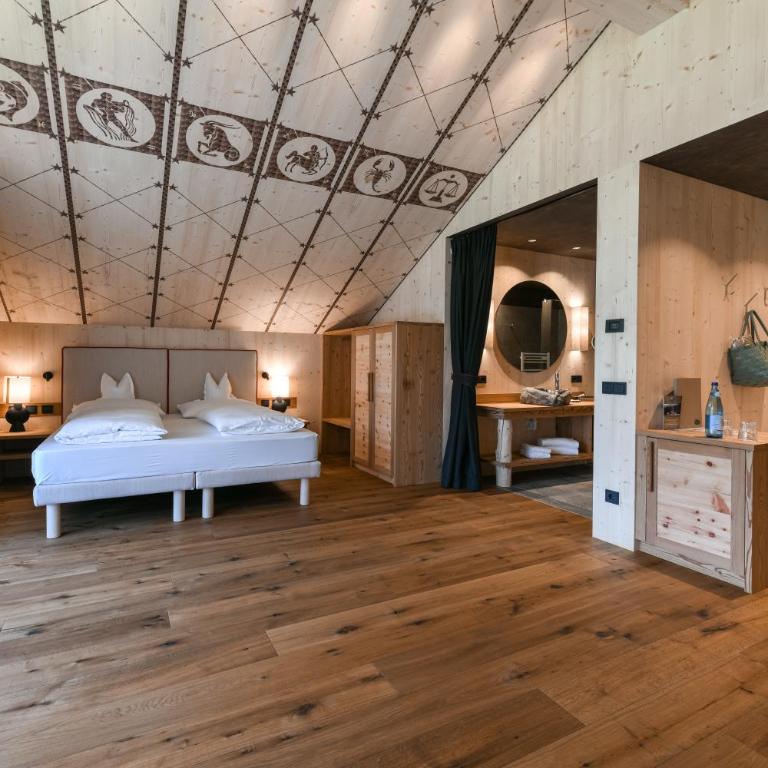 Tirler Dolomites Living Hotel - Suite King con Balcone - 1