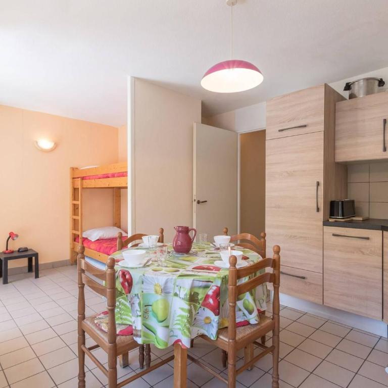 Studio coin nuit 2/4 pers. Briançon près pistes et commerces - FR-1-330C-49 - Apartment (4 Adults) - 2