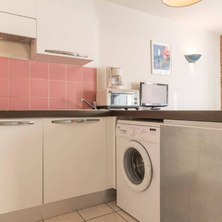 Charmant 2 pièces avec balcon, idéal pour 5 pers. à 100m des pistes, proche centre Briançon - FR-1-330C-25 - Apartment (5 Adults) - 9
