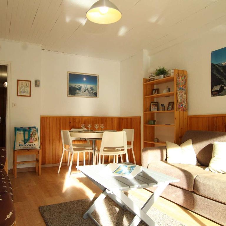 Appartement cosy pour 6 à Chantemerle, Serre-Chevalier. Balcon, parking, casier à ski, 2 étoiles. - Appartement 1 Chambre - 13