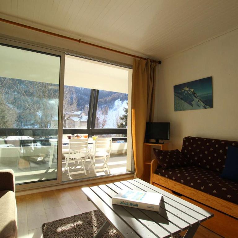 Appartement cosy pour 6 à Chantemerle, Serre-Chevalier. Balcon, parking, casier à ski, 2 étoiles. - Appartement 1 Chambre - 23