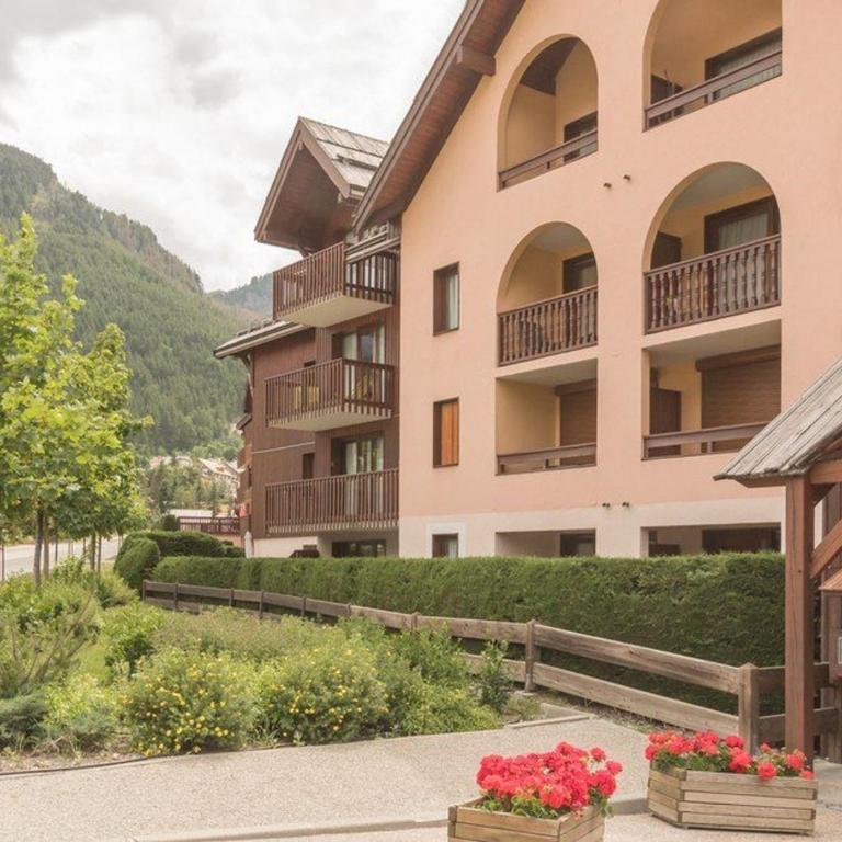 Charmant 2 pièces au cœur de La Salle-les-Alpes, proche télécabines et commerces, 4 couchages - Appartement 1 Chambre - 14