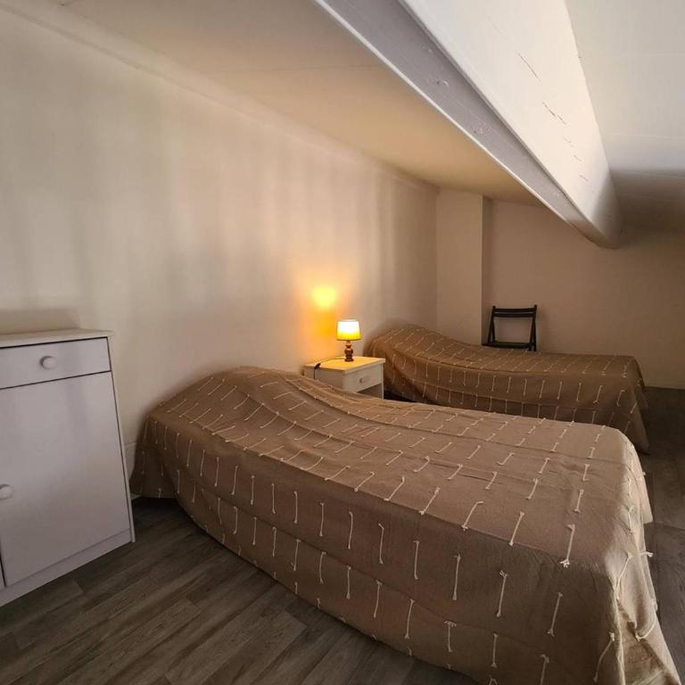 Pavillon Studio Mezzanine 4 Pers avec Piscine, Terrasse et Parking à Argelès-sur-Mer - FR-1-388-91 - Appartement - 10