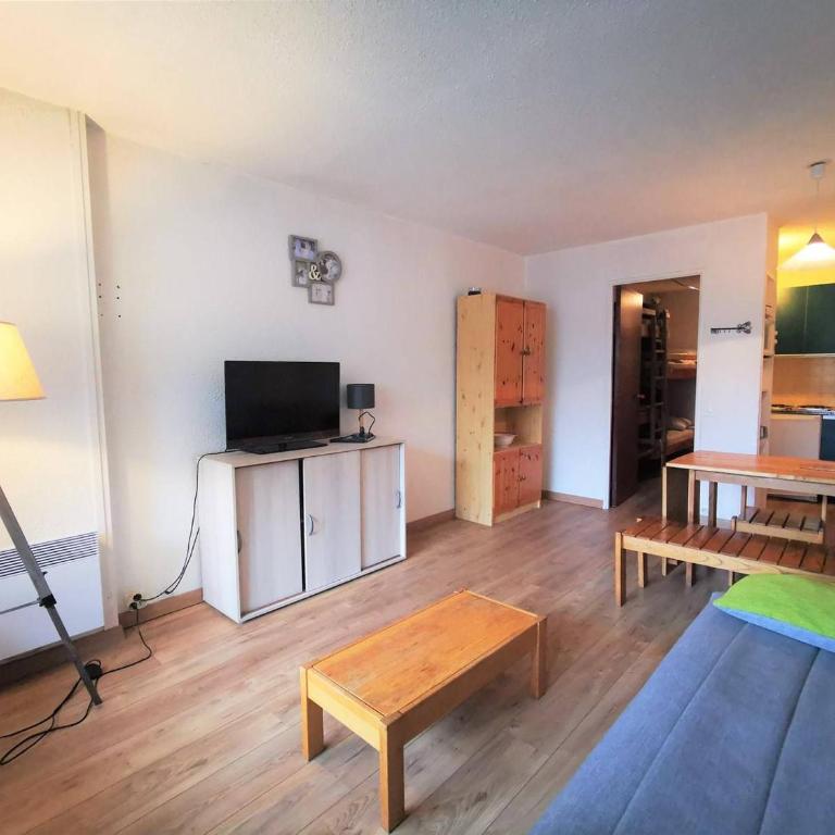 Studio cabine 6 personnes avec balcon à La Mongie, près des pistes - Monolocale - 2