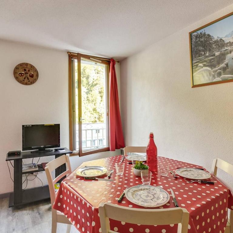Studio cabine 6 pers, idéal montagne, ascenseur, ski, parking, animaux admis - Studio - 2