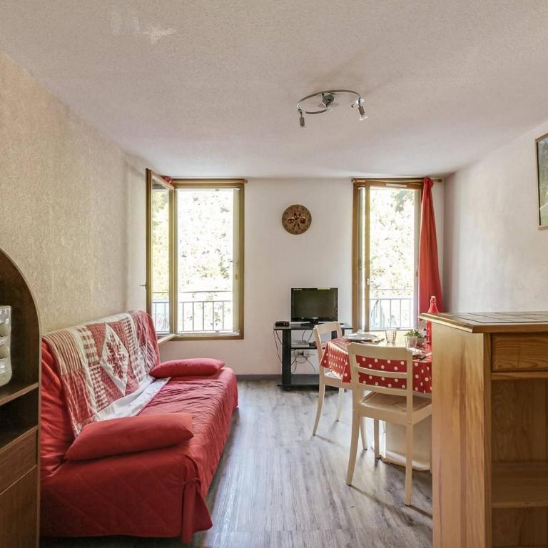 Studio cabine 6 pers, idéal montagne, ascenseur, ski, parking, animaux admis - Studio - 7