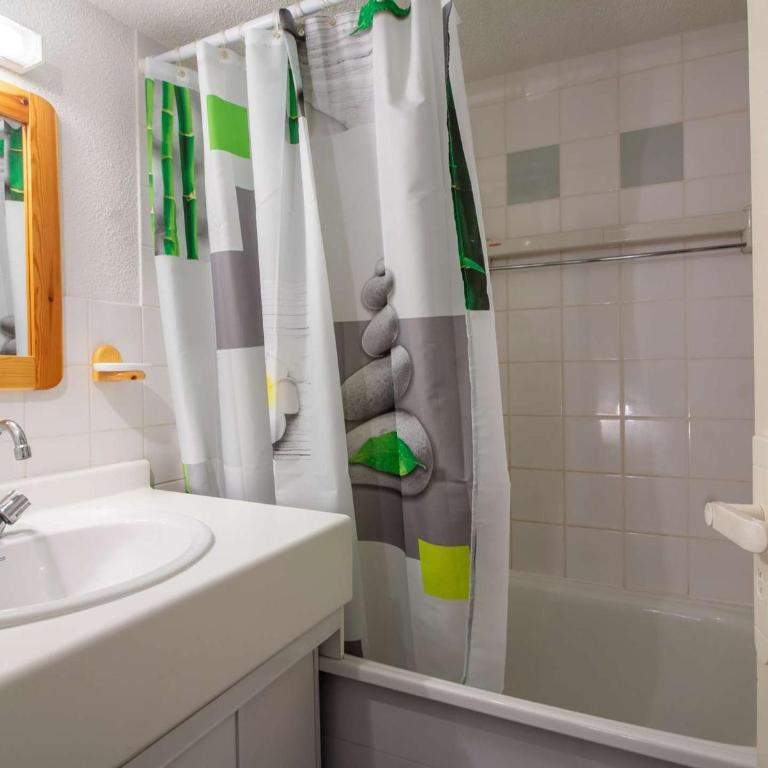 Appartement cosy 4 pers avec parking, terrasse, local à skis - Appartement 1 Chambre - 10